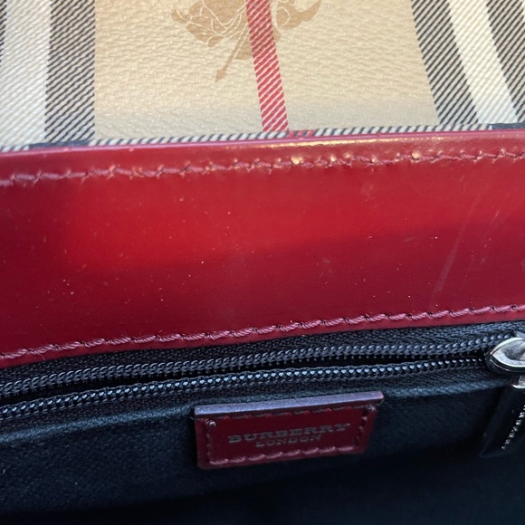 Burberry Shoulder Bag - Picture 2 of 5